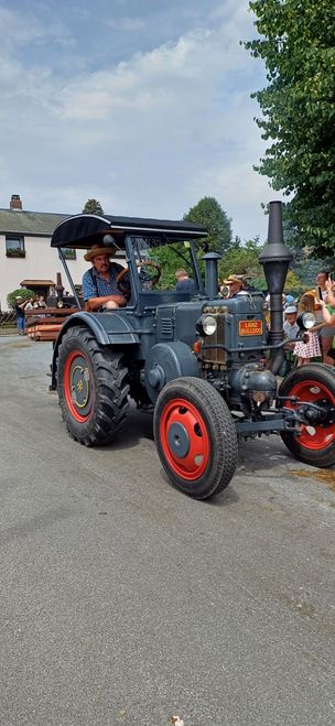 Lanzcluc Dobranitz Thomas Krahl und seine Freunde - Die Lanz-Bulldog-Maschinen aus Mannheim waren von 1920 - 1950 die dominierenden Zugmaschinen in der Landwirtschaft