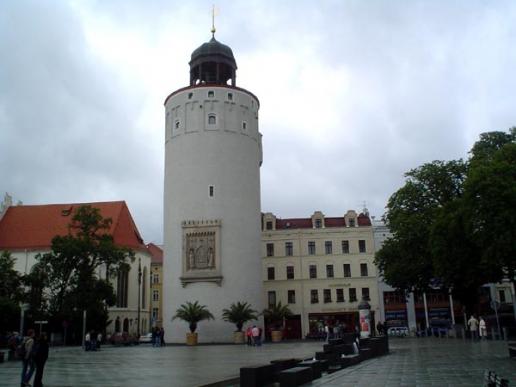 Marienplatz und Frauenturm auch "Dicker Turm" genannt in der Elisabethstrasse
